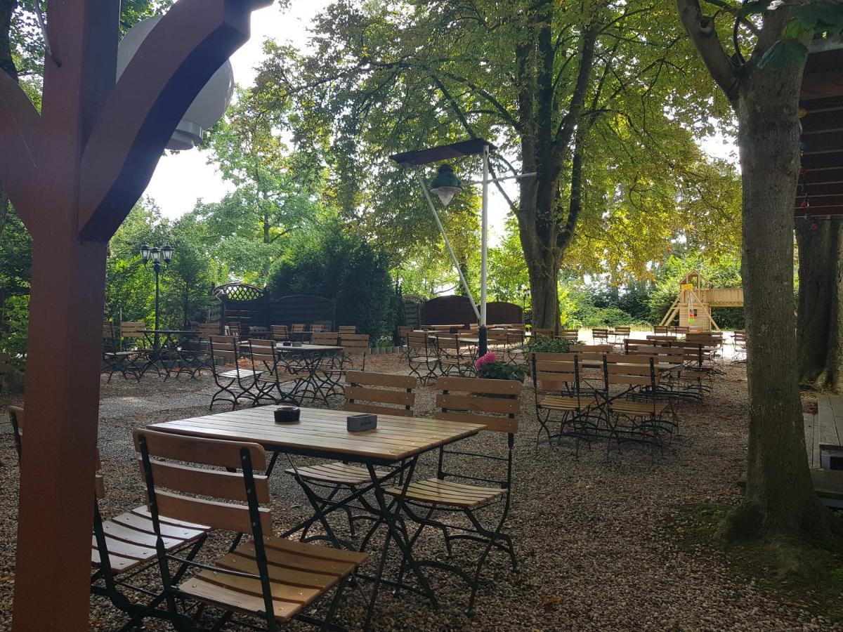 Готель Restaurant Yamas Im Haus Waldesruh Неттеталь Екстер'єр фото